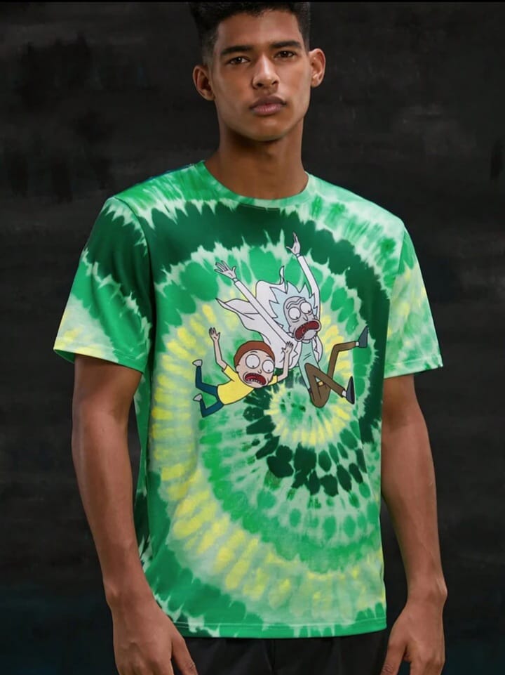 Svvaya men cartoon character and print tshirt
